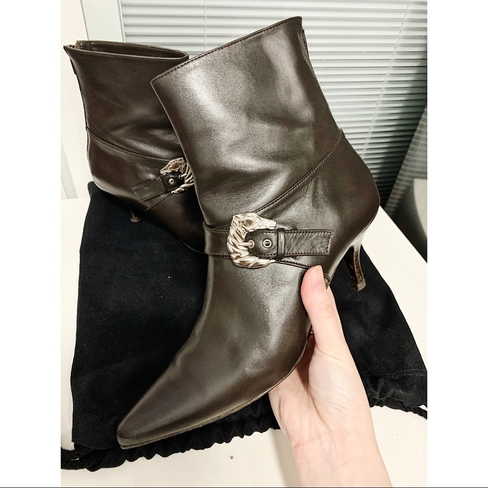 DORATEYMUR Saloon Ankle Boots